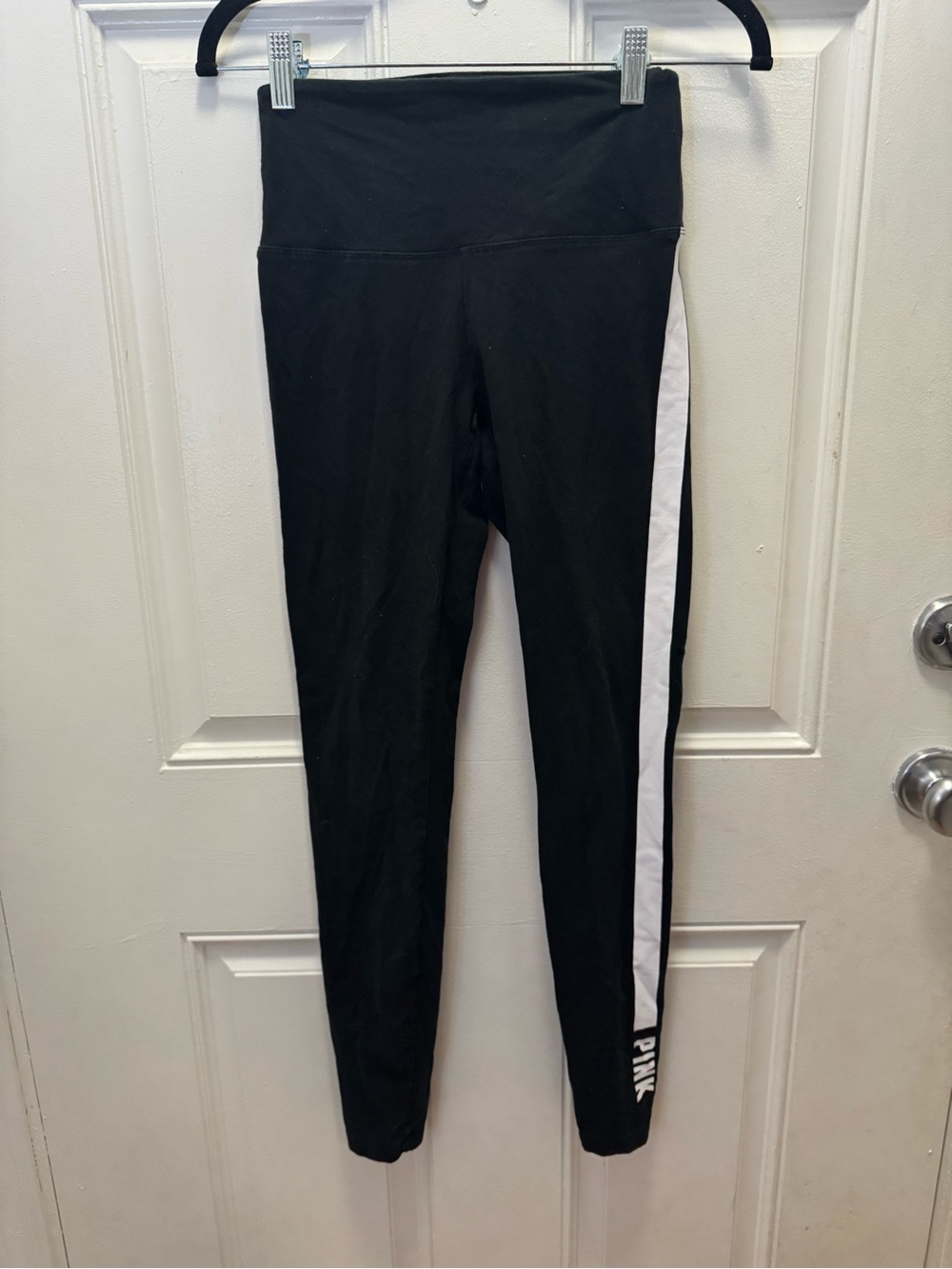 PINK Victoria's Secret Black Leggings with White Side Stripe 0565